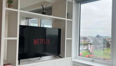 London Heathrow Airport Apartment Voyager House Terminal 12345 - EV electric and Parking available - Foto 4