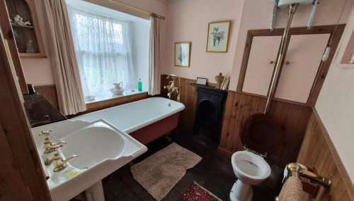 Kilfinichen Church - Photo 2