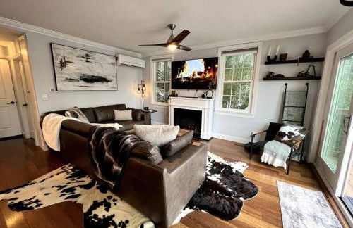 Cozy Cabin on the Lake w/ HotTub - Foto 49