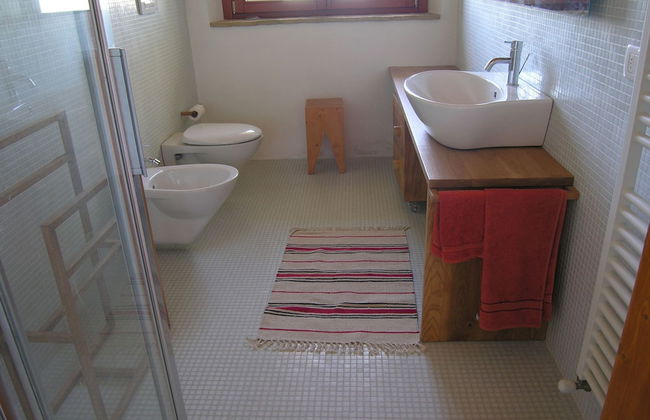 Cottage in Montelabbate With Pool & Forest - Foto 11