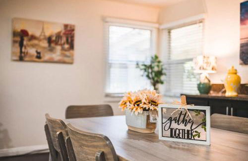 Spacious Retreat w Large Kitchen & Outdoor Patio - Photo 112