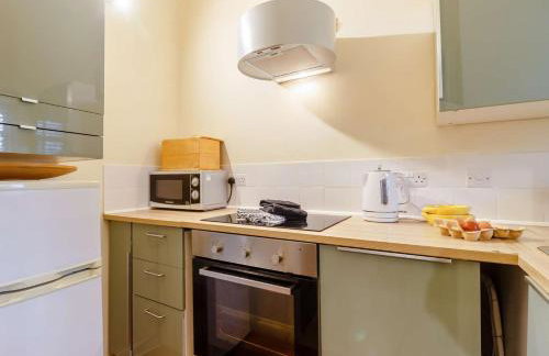 2 Bed in Abergavenny oc-90235 - Photo 4
