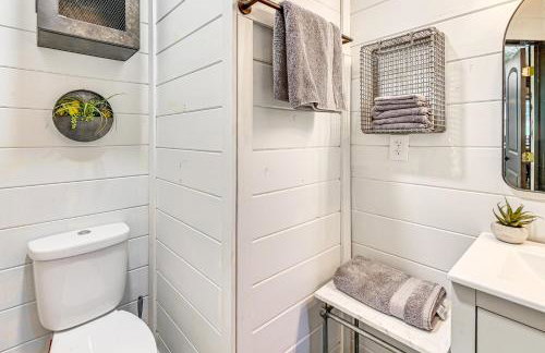 Covered Deck and Hot Tub Cozy Retreat in Campton! - Foto 13