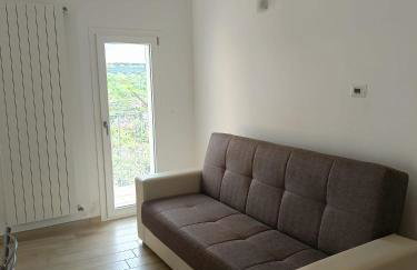 Gravina House - Photo 5