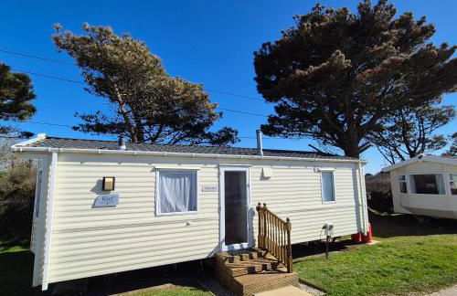 Cosy Perranporth caravan, Cornwall - Photo 1