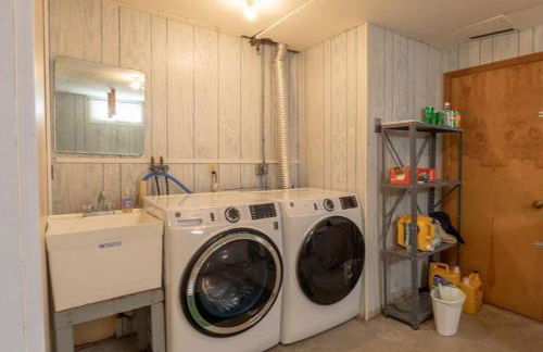 Family Home W/ 2 King, 2 Queen Beds + Game Room - Foto 26