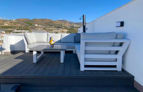 Four bedroom penthouse in Torrox - Photo 22