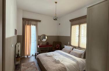 Avra Metsovou - Photo 5