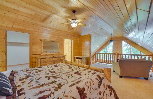 Lakefront Wisconsin Cabin with Boat Dock! - Foto 21
