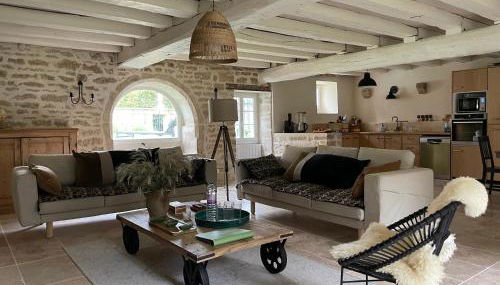 La Closerie de Gigny Maison Templiere avec Piscine,jacuzzi - Foto 4