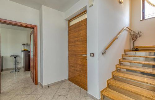 Silvia II with Private Pool - Foto 25