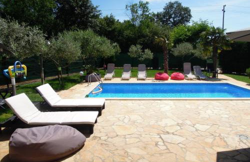 Holiday Home Villa Ivan - Photo 2