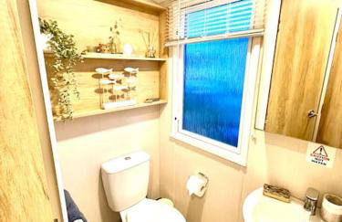 The Beach Retreat - Photo 21