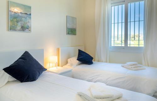 2275-Superb new apt on Valle Romano, golf view - Photo 20