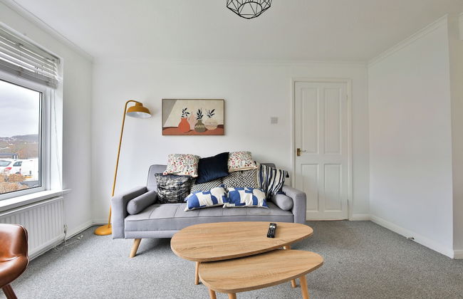 3 Bed House with Private Parking - Foto 26