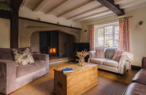 Half Way House, Clappersgate, sleeps 8 - Foto 1