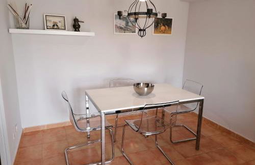 Apto Playa de Regla, primera linea, Parking, AA y wifi - Foto 6