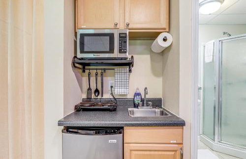 Cozy Jonesboro Studio w/ Patio ~ 22 Mi to Atlanta! - Foto 11