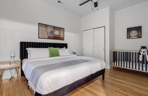 Hartford 5BR Family Home with Games BBQ Grill and Firepit - Foto 19