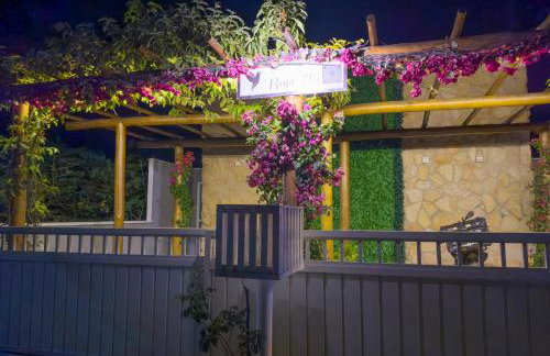 Villa Beija-Flor 1 - Suíte alexa com piscina privativa - Foto 64