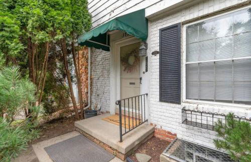 Newly Renovated in Historic Neighborhood Near DTW - Foto 32