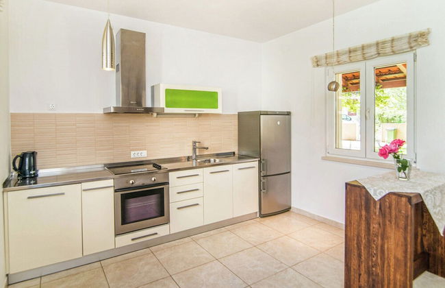 Beautiful Villa on the Island of Brac With Infinity Pool, Beach at 30 Meters - Foto 7