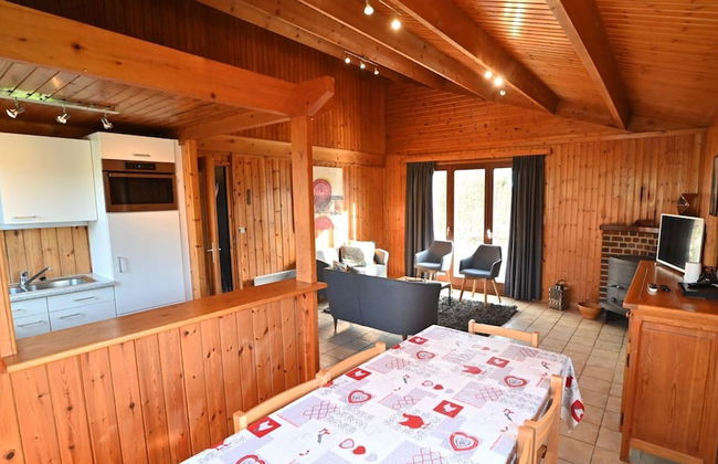 Holiday Home in Somme-leuze With Private Garden - Foto 6