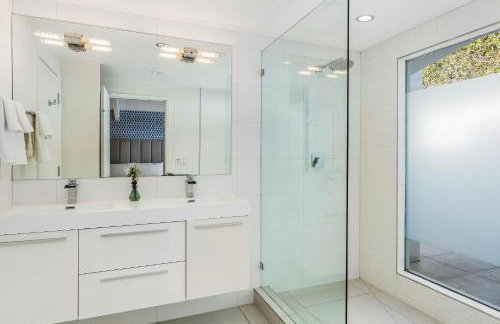 Far Far Away in Vista Las Palmas by ACME House Company - Foto 4