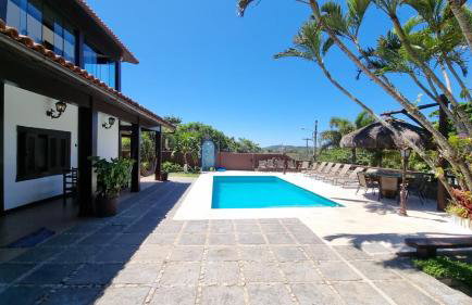 Casa 10 suítes, até 64 pessoas, Praia Ferradura - Foto 4