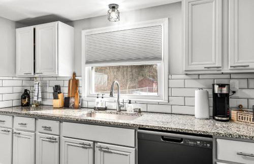 Duplex Style Home in Shelby Township- 2 flats - Foto 55