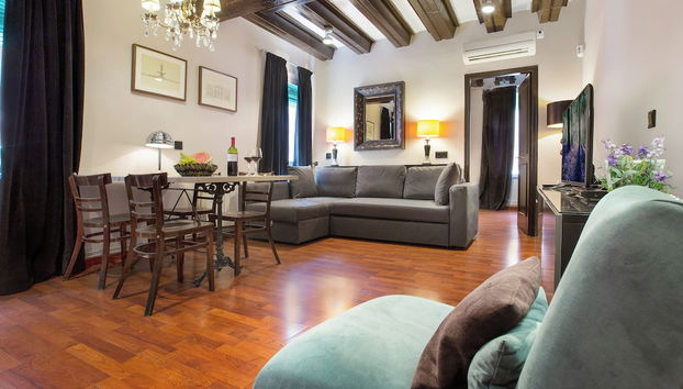 Stay U-nique Apartments Villarroel II - Foto 2, Profilbild