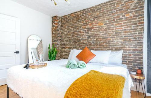 Jungle House Luxury Homes - Columbus Downtown Short North - Walk to Convention Center & Nationwide Arena - Sleeps up to 8 - Free Parking - Over 5,800 Five Stars - Foto 30