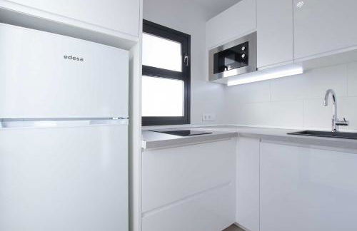 Linda Vista Beach Apartment - Photo 17