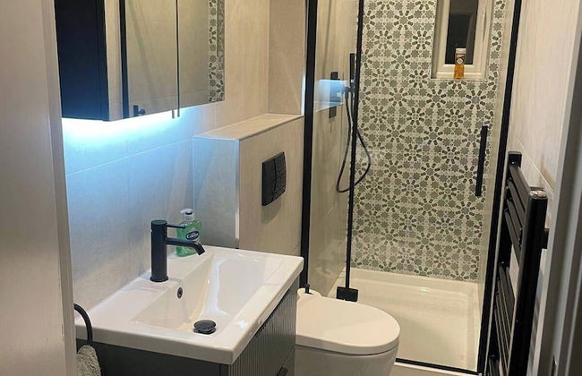 Nw119sg-modernapt-2guests-2br-1minhighstreet - Foto 13