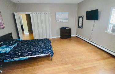 Suites on East Side near Whole Foods, Brown University, Miriam Hospital, MBTA, Downtown, - Foto 50