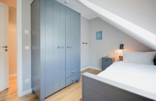 Forestry Chic Flat With Lake And Forest View - Photo 30