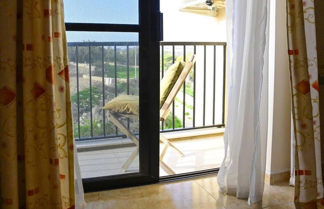 Peaceful Haven With Stunning Views Close to sea - Foto 26