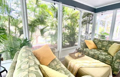 Beautiful Waterfront Home Less Than 7 mins to Beaches - Foto 15