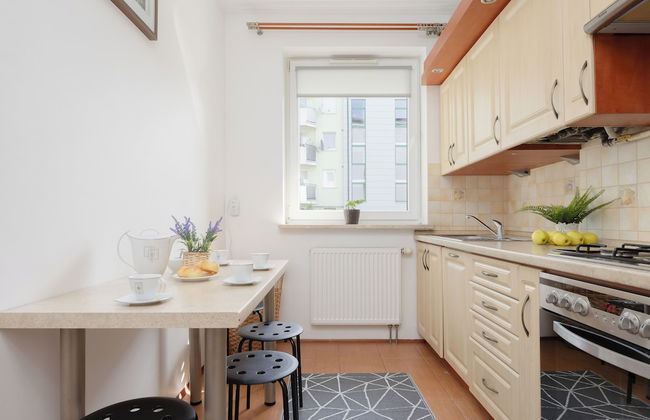 Cosy Apartment in Piaseczno by Renters - Photo 4