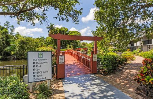 Park Shore Resort Top Floor 2 Bed 2 Bath Sleeps 6 - Foto 34