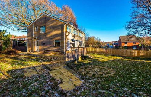 BIG 7xGuest House 3xVan Locked CarPort Garden Leeds & Bradford - Foto 28