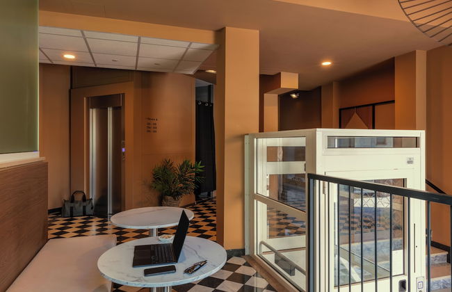 Bob W Milan Ticinese - Foto 1