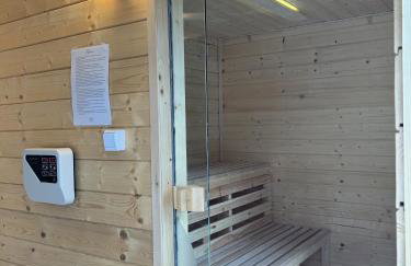 Lux Apart - Apartamenty z jacuzzi i sauną nad Wisłą - Photo 48