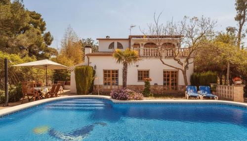 Escapada con Piscina Climatizada y Área Infantil - Foto 1