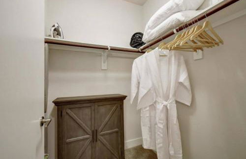 Attractive Cozy Studio Near Downtown Pool Gym - Foto 21