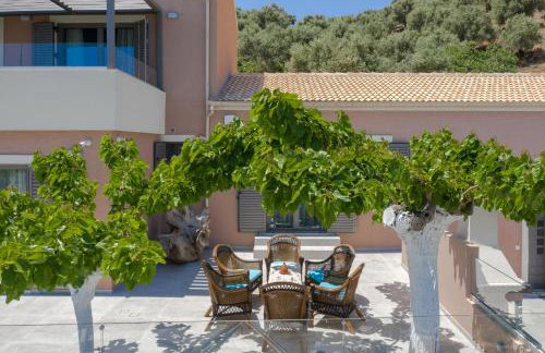 Alexandras's Mansion - Photo 67