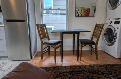 NEW! Renovated 2Br1Ba near NCSSM - Foto 23