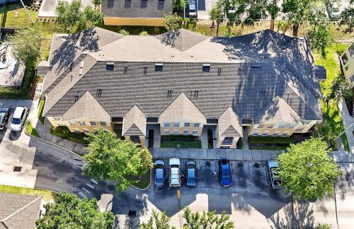 Spacious Condo W/ Pool,Gym near Disney & Seaworld - Foto 52