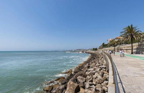 Monte Estoril Train Station - Seaside Apartment - Photo 25