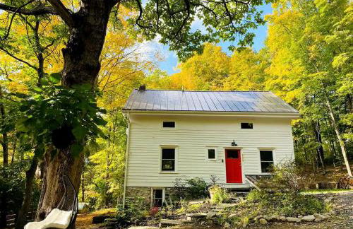 Modern Cottage Perfect for Glamping in New York State - Foto 1